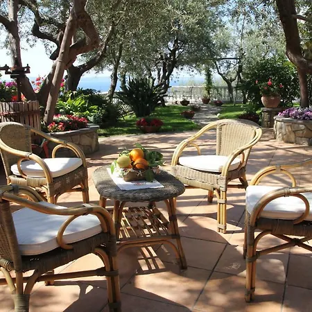 Tenuta Camporosso Holiday home *