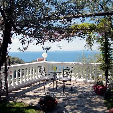 Tenuta Camporosso Holiday home *